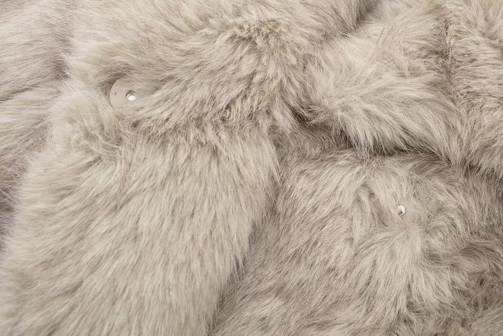 Lilyna - Coat faux fur - Inaya