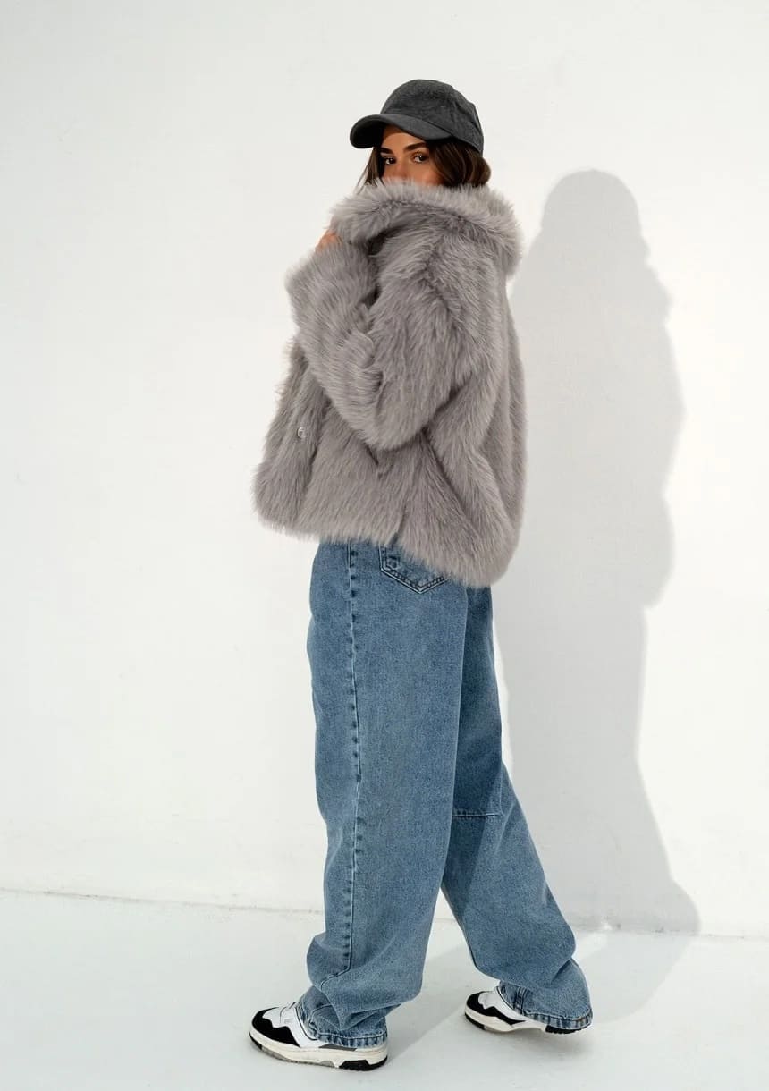 Lilyna - Coat faux fur - Inaya