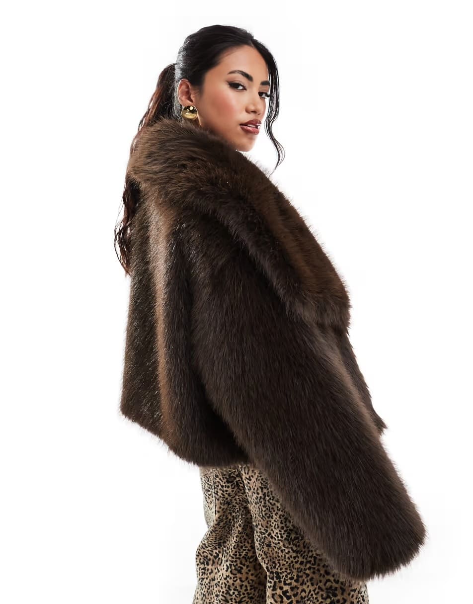 Lilyna - Coat faux fur - Inaya