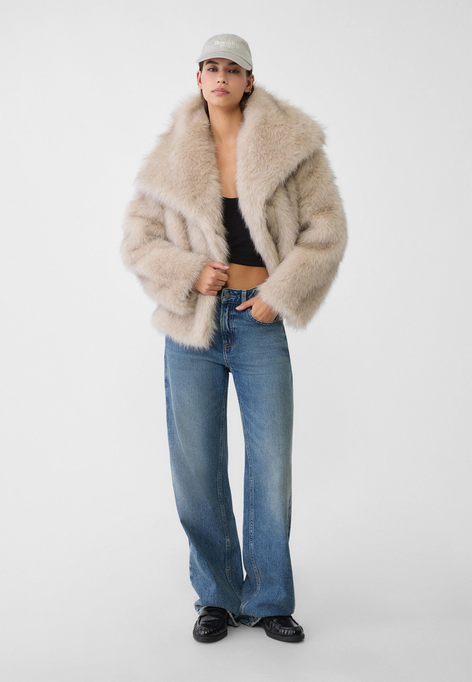Lilyna - Coat faux fur - Inaya
