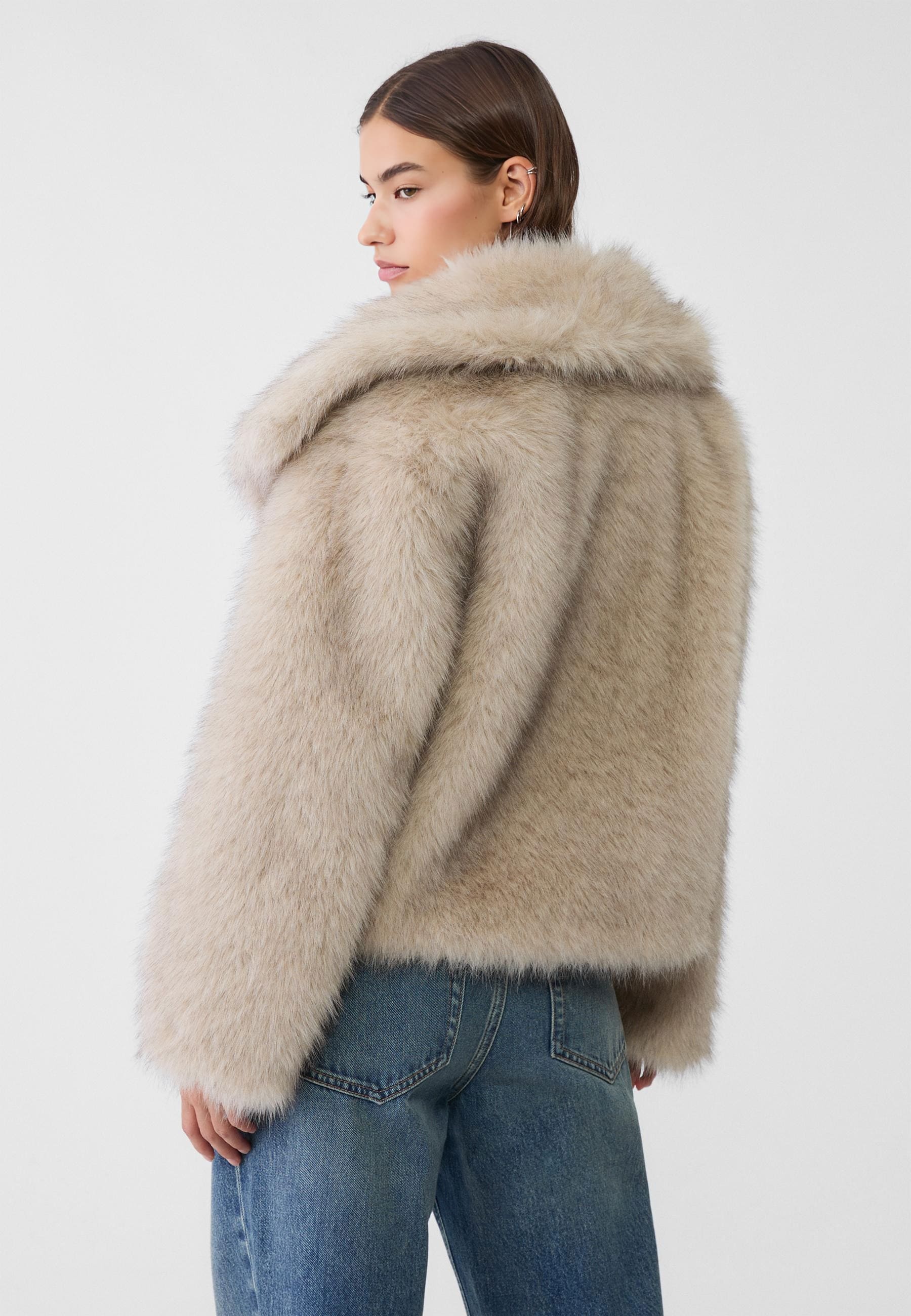Lilyna - Coat faux fur - Inaya