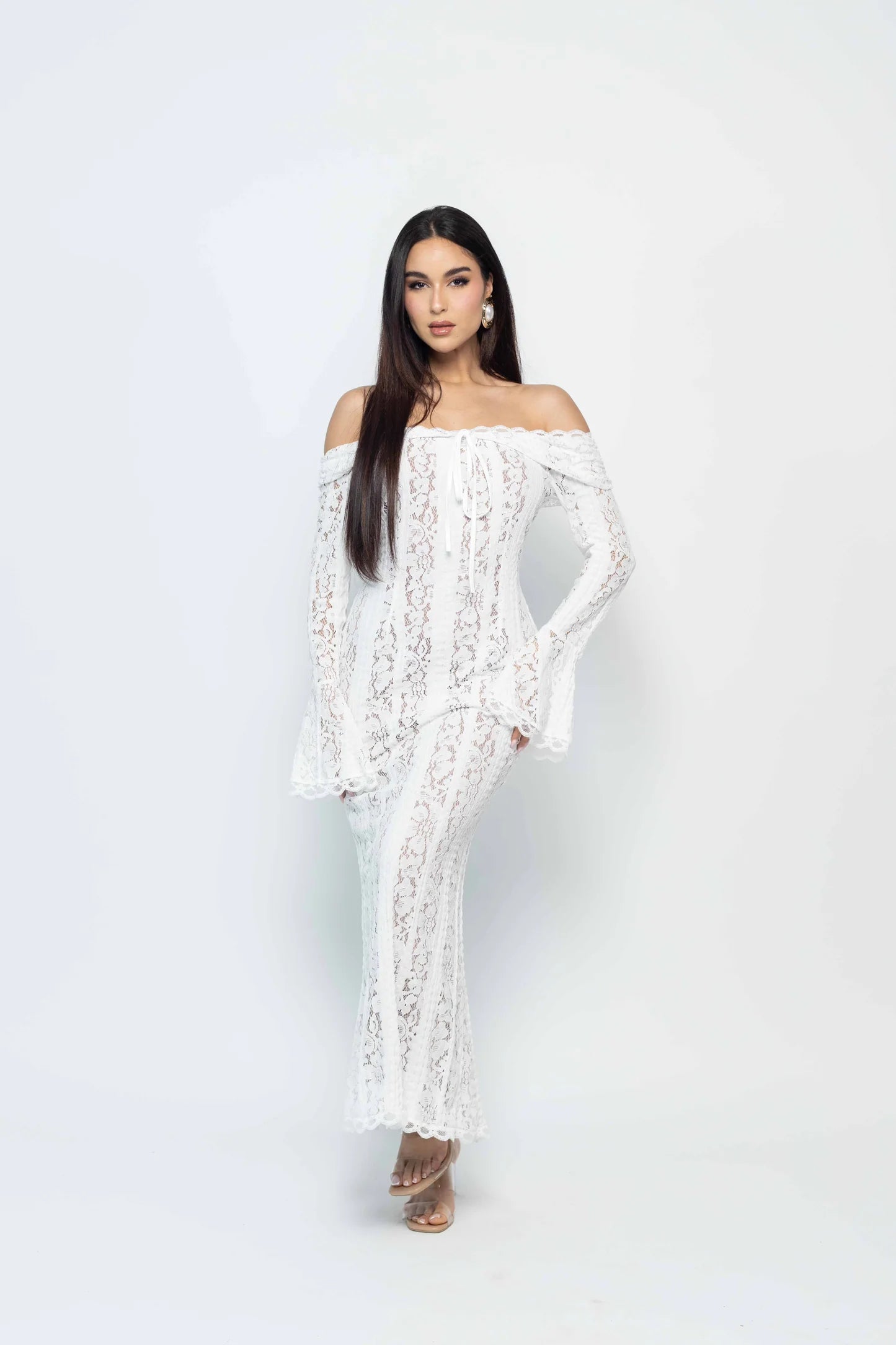 Eve – La Robe Sirène en Dentelle Romantique